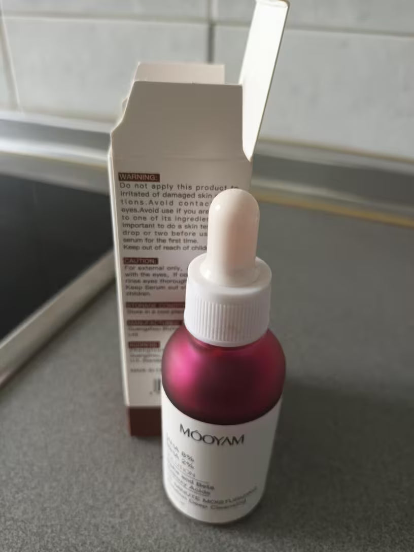 Brightening & Exfoliating Essence