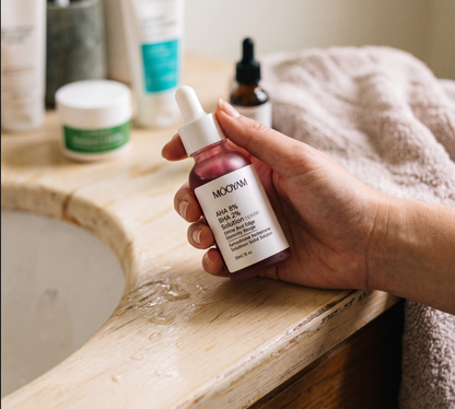 Brightening & Exfoliating Essence